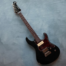 Guitare électrique Yamaha