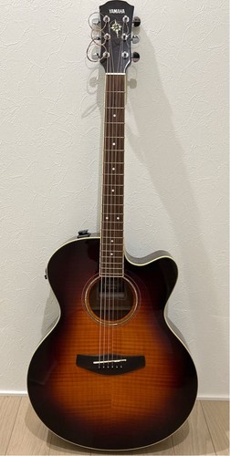 Guitare acoustique électrique